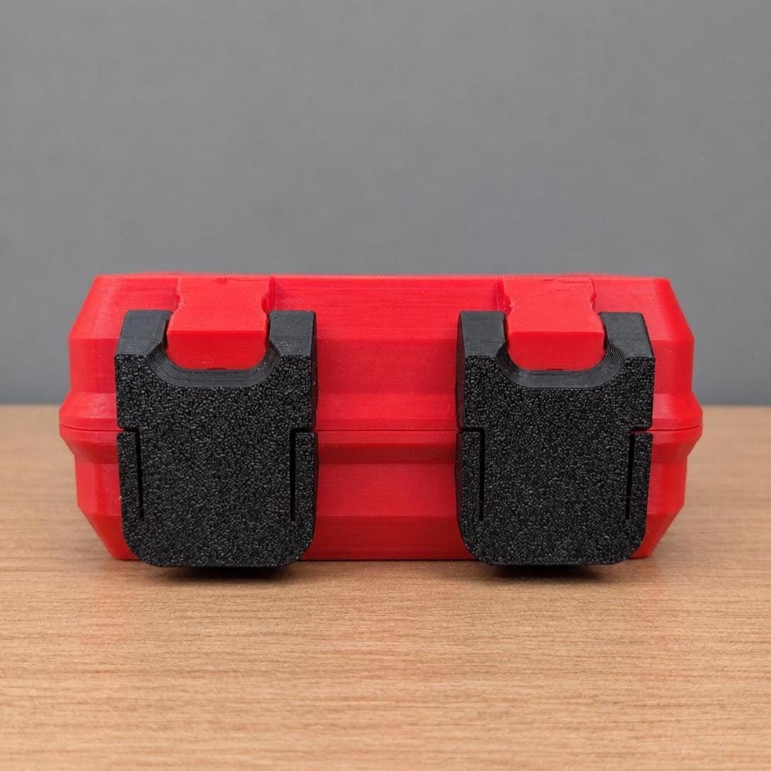 SET red 3D printed card case by KcPrintWorks, open case detail